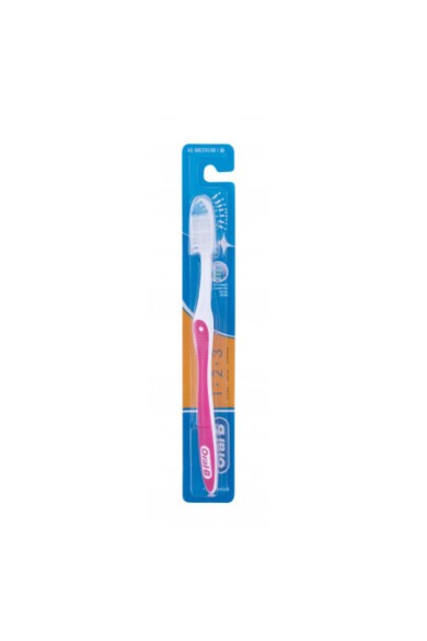 Oral B Medium Οδοντόβουρτσες